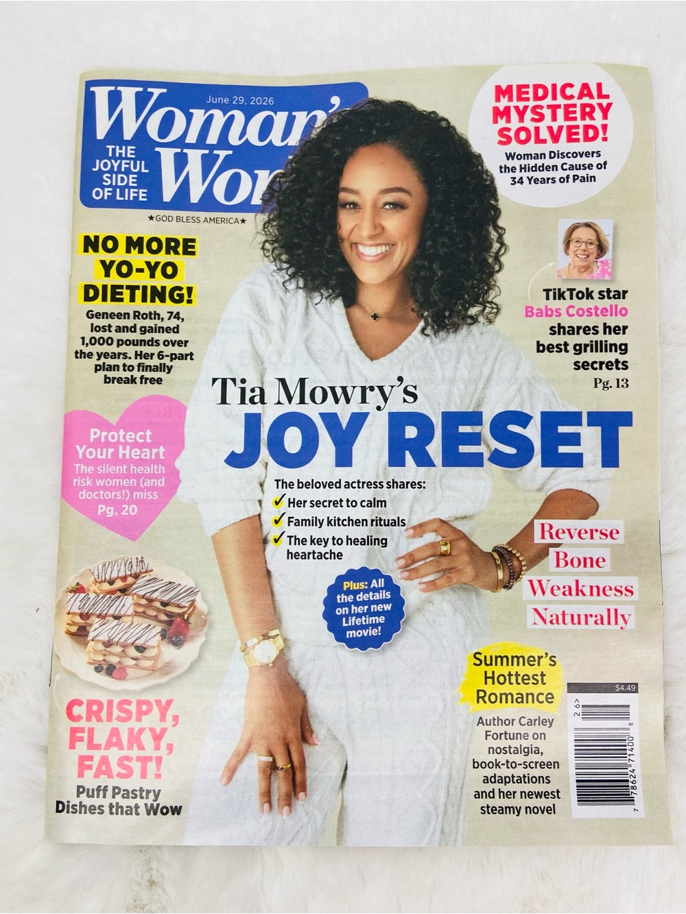 Woman's World Magazine - Tia Mowry Joy Reset Cover  - White